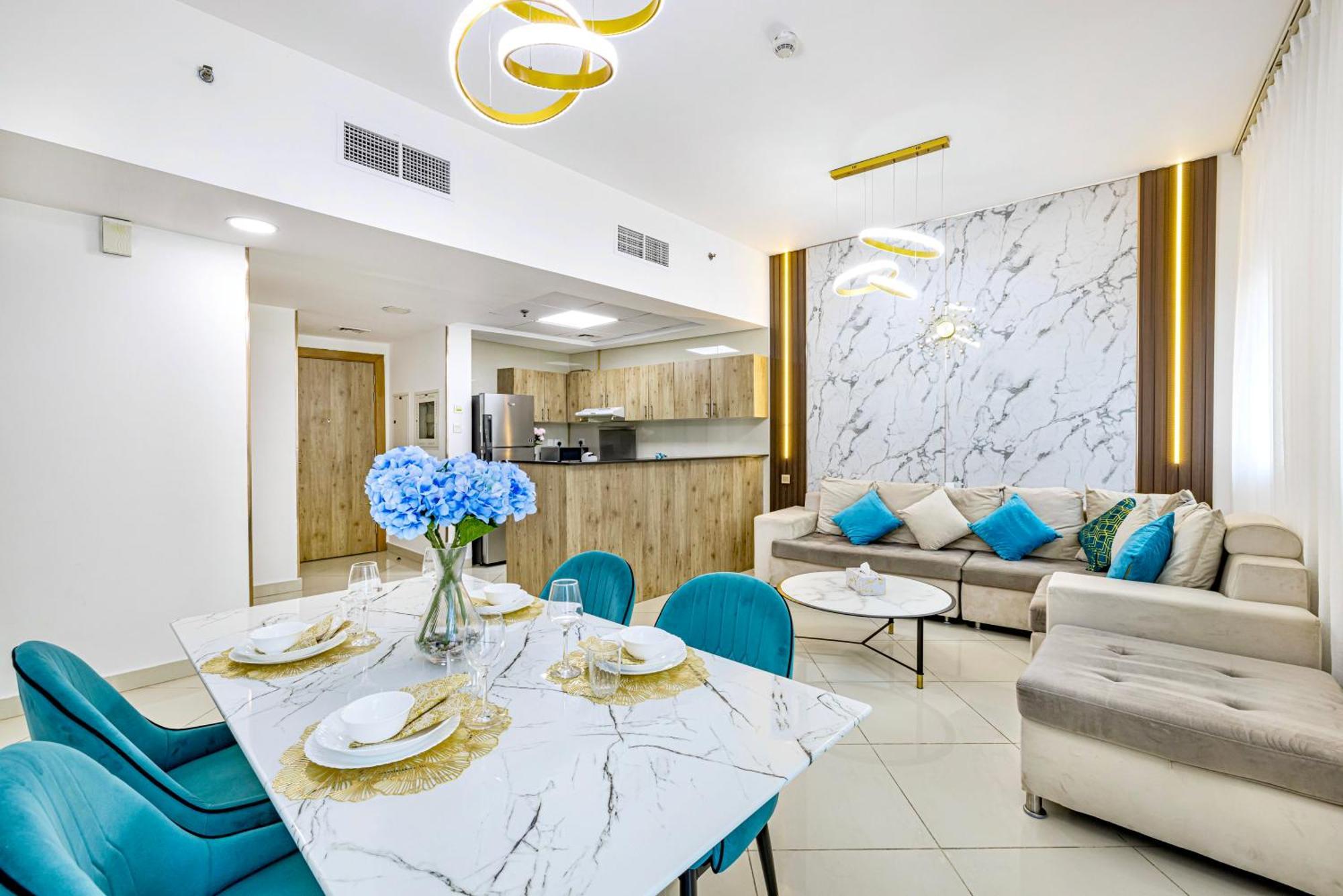 5 Star Serviced Apartment With Beach Access In The Heart Of Dubai Marina Free Welcome Gift Box Upon Arrival Ngoại thất bức ảnh
